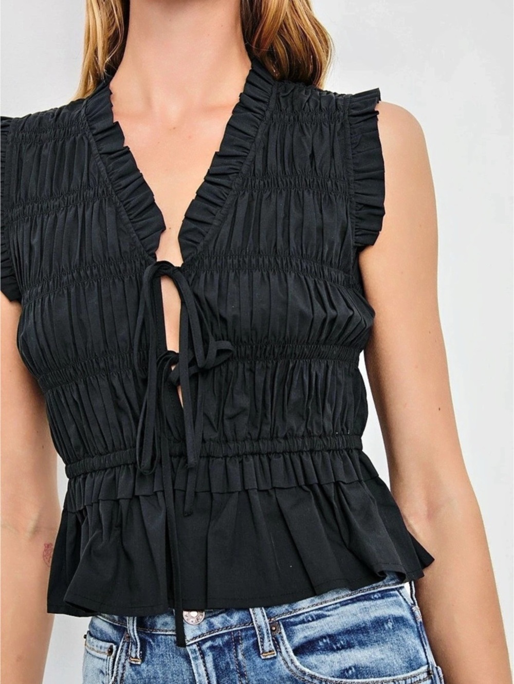 Rails Martine Shirred Ruffle Tie Front Top Black Size M